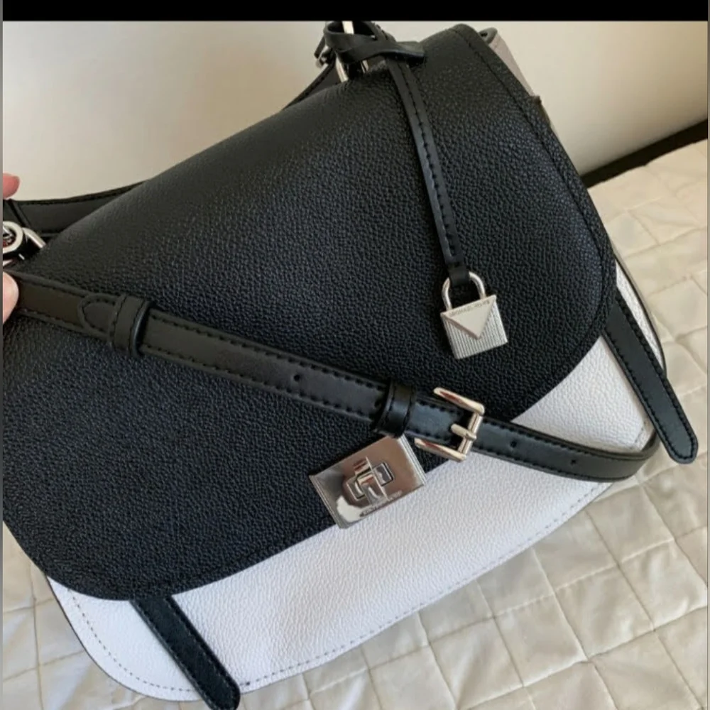 NWT Michael Kors large Cassie Satchel